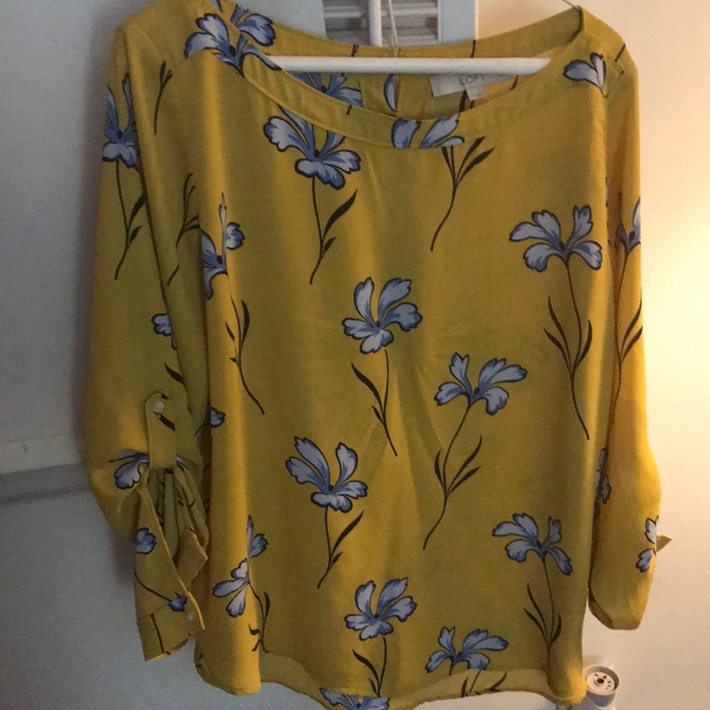 Blouse.